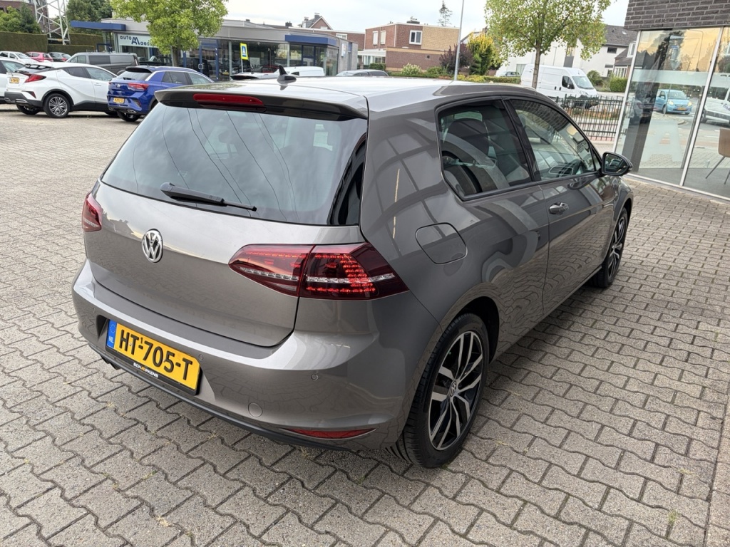 Volkswagen Golf VOLKSWAGEN GOLF 1.4 TSI 150pk ACT 3-drs Business Edition
