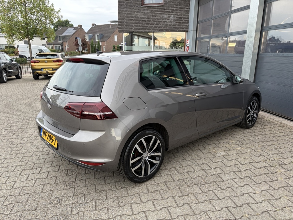 Volkswagen Golf VOLKSWAGEN GOLF 1.4 TSI 150pk ACT 3-drs Business Edition