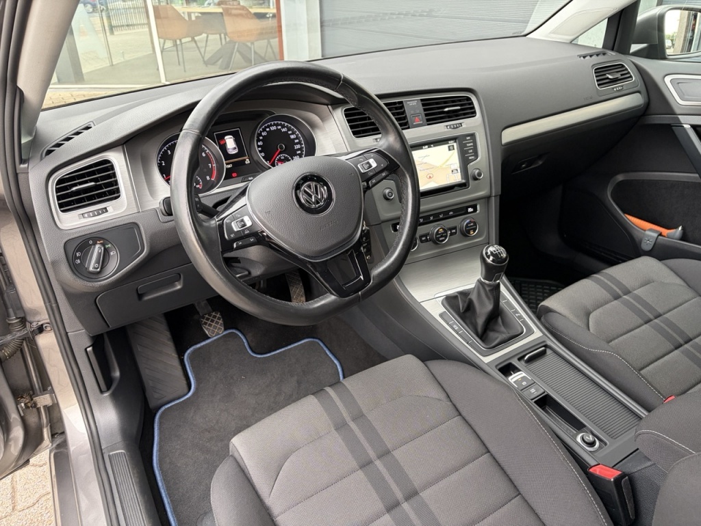 Volkswagen Golf VOLKSWAGEN GOLF 1.4 TSI 150pk ACT 3-drs Business Edition