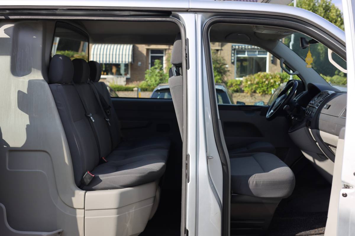 Volkswagen Transporter Volkswagen Transporter 2.0 TDI L1H1 DUBBEL CABINE | HEFBOOM | HYDRAULISCHE LIFT
