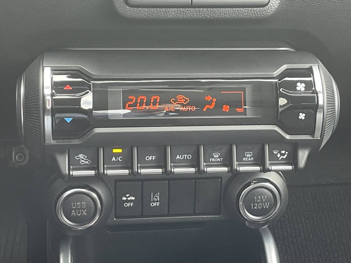 Suzuki Ignis Suzuki Ignis 1.2 Smart Hybrid Style Navigatie, Climate Control, Cruise Control, 16″Lm, Keyless Entry, Achteruitrijcamera