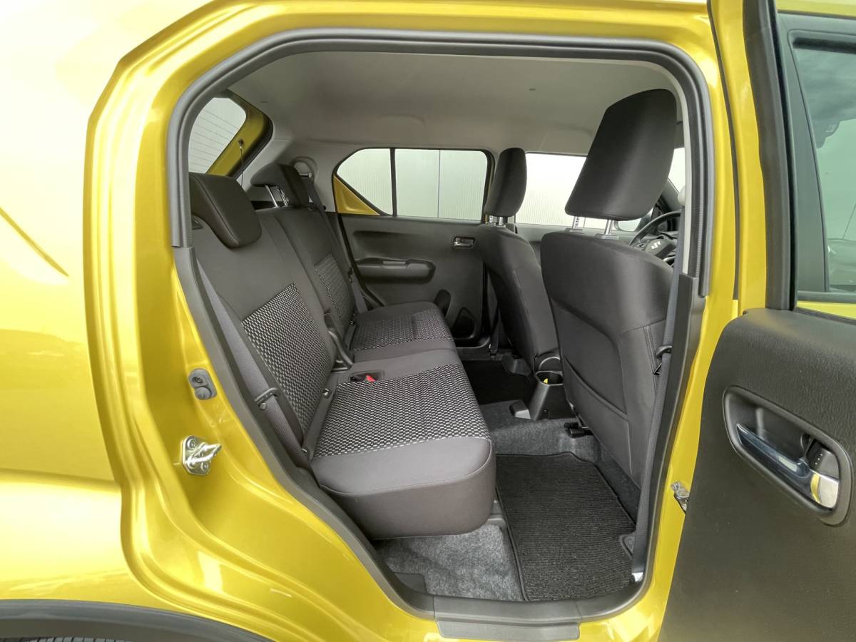 Suzuki Ignis Suzuki Ignis 1.2 Smart Hybrid Style Navigatie, Climate Control, Cruise Control, 16″Lm, Keyless Entry, Achteruitrijcamera