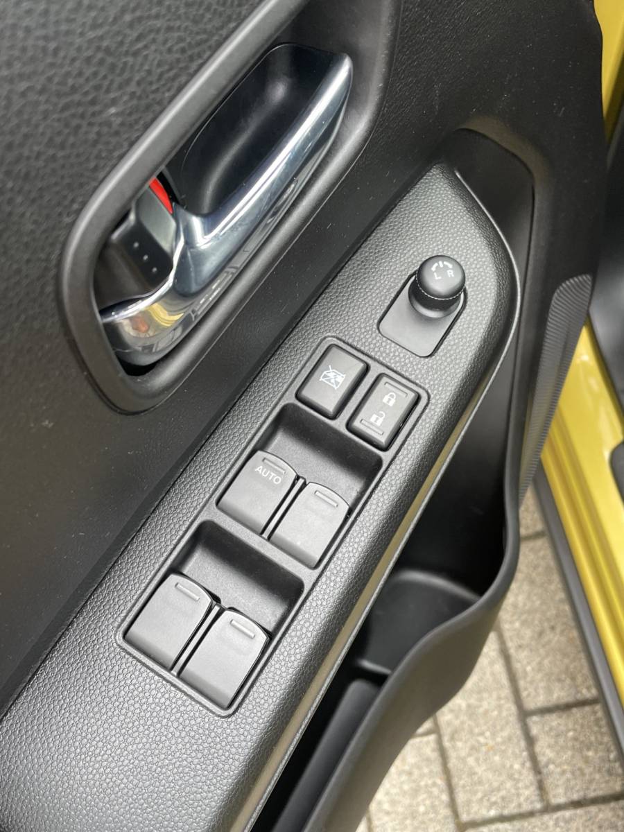 Suzuki Ignis Suzuki Ignis 1.2 Smart Hybrid Style Navigatie, Climate Control, Cruise Control, 16″Lm, Keyless Entry, Achteruitrijcamera