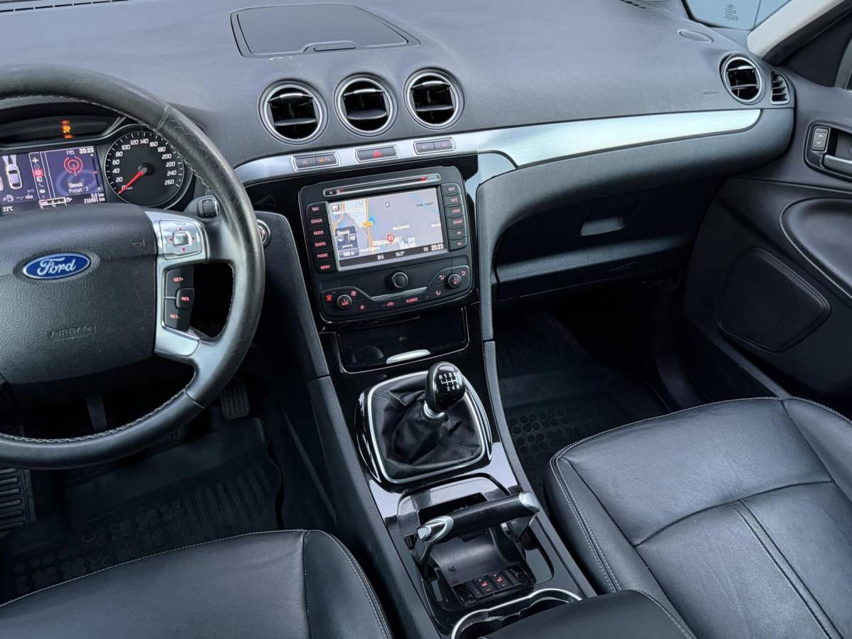 Ford S-Max Ford S-Max 1.6 EcoBoost Titanium Leder – Led – Navi – Clima – Keurige Auto