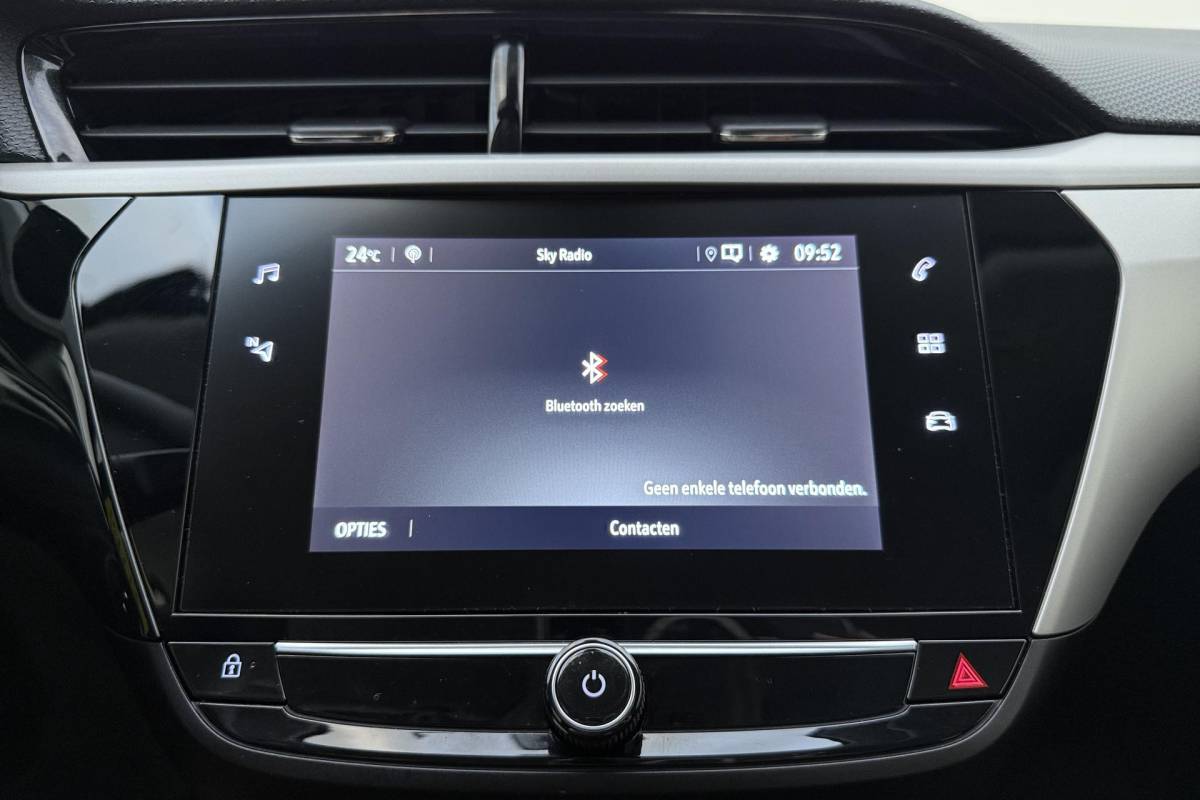 Opel Corsa Opel Corsa 1.2 Edition | Airco | Navigatie | Cruise Control | Apple Carplay & Android Auto | Parkeersensoren achter | 1e Eigenaar