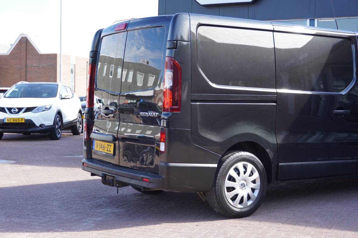 Renault Trafic Renault Trafic 1.6 dCi T27 L1H1 Work Edition Energy | 3 Zitter | 95.000KM | Airco | Navigatie | Zwart | 2019 | Inruil mogelijk