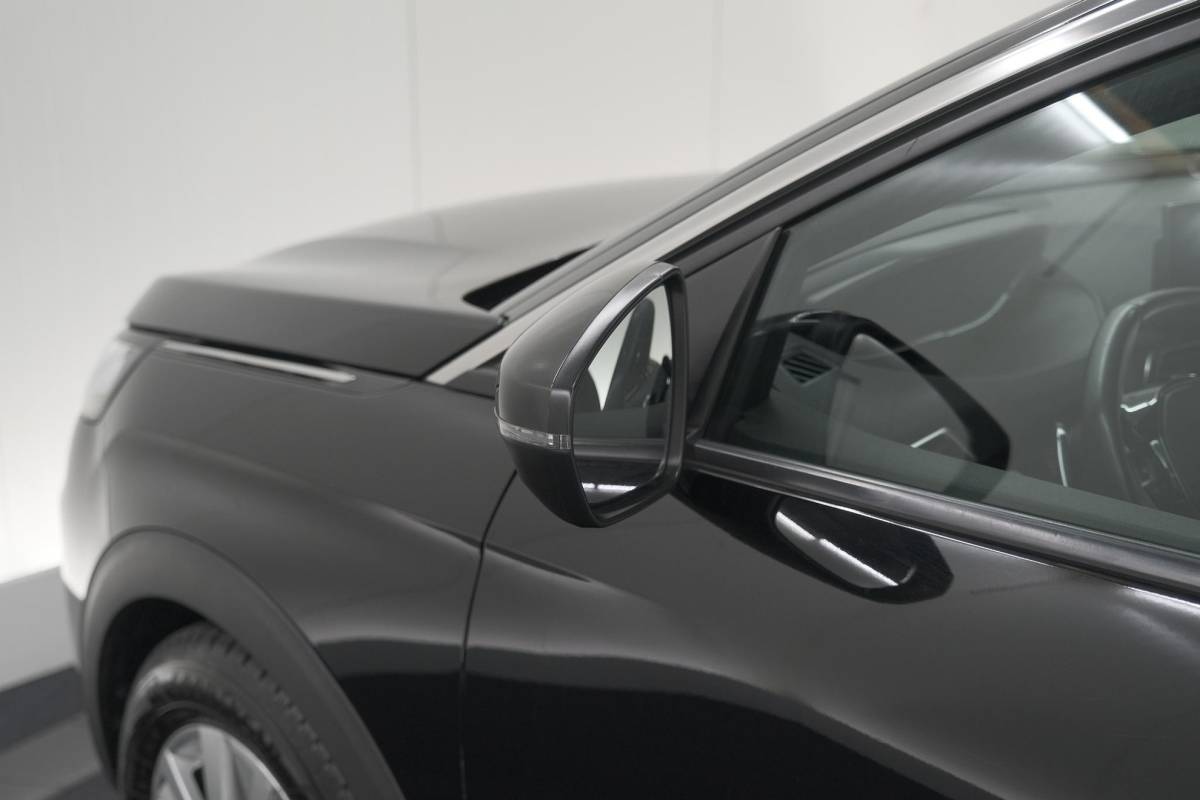 Peugeot 5008 Peugeot 5008 PureTech 130 EAT8 Active Pack Business | 7 Zitplaatsen | Camera | Navigatie | Apple Carplay | Parkeersensoren