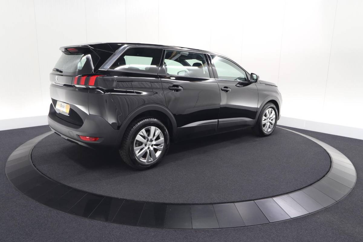 Peugeot 5008 Peugeot 5008 PureTech 130 EAT8 Active Pack Business | 7 Zitplaatsen | Camera | Navigatie | Apple Carplay | Parkeersensoren