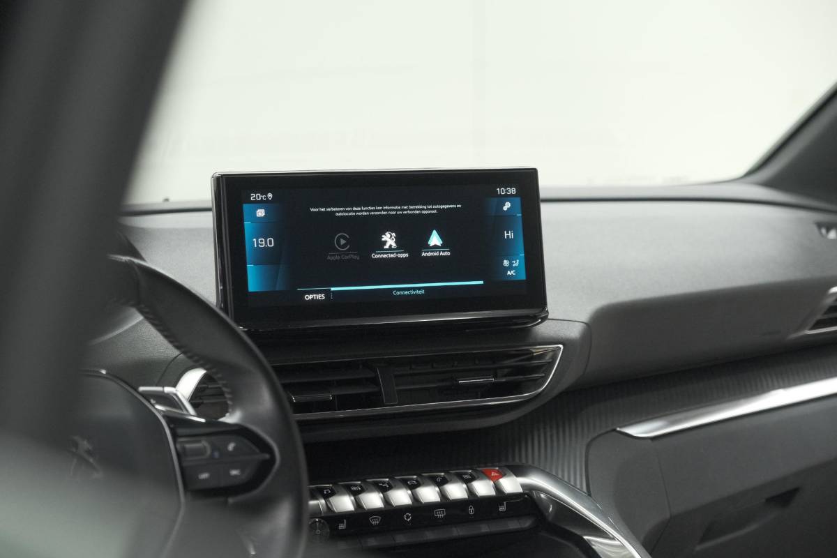 Peugeot 5008 Peugeot 5008 PureTech 130 EAT8 Active Pack Business | 7 Zitplaatsen | Camera | Navigatie | Apple Carplay | Parkeersensoren