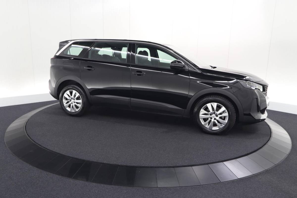 Peugeot 5008 Peugeot 5008 PureTech 130 EAT8 Active Pack Business | 7 Zitplaatsen | Camera | Navigatie | Apple Carplay | Parkeersensoren