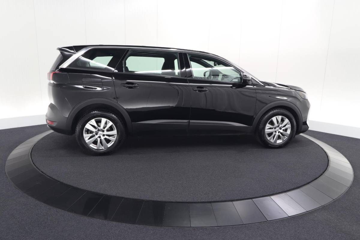 Peugeot 5008 Peugeot 5008 PureTech 130 EAT8 Active Pack Business | 7 Zitplaatsen | Camera | Navigatie | Apple Carplay | Parkeersensoren