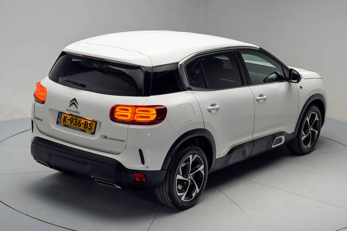 Citroën C5 Aircross Citroen C5 Aircross 1.6 Plug-in Hybrid 225 ë-Series [ camera virtual display ]