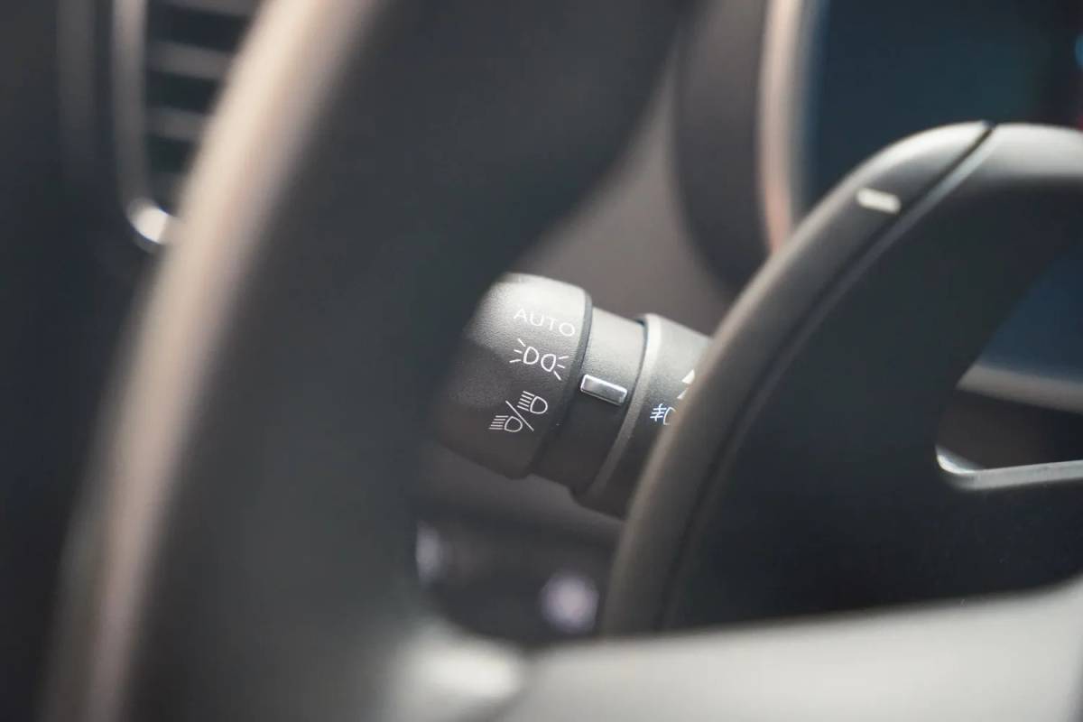 Citroën C5 Aircross Citroen C5 Aircross 1.6 Plug-in Hybrid 225 ë-Series [ camera virtual display ]