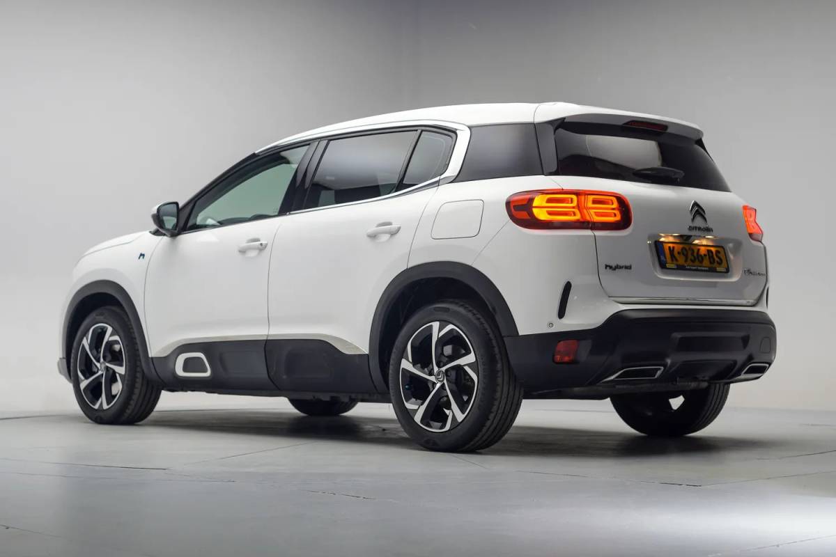 Citroën C5 Aircross Citroen C5 Aircross 1.6 Plug-in Hybrid 225 ë-Series [ camera virtual display ]