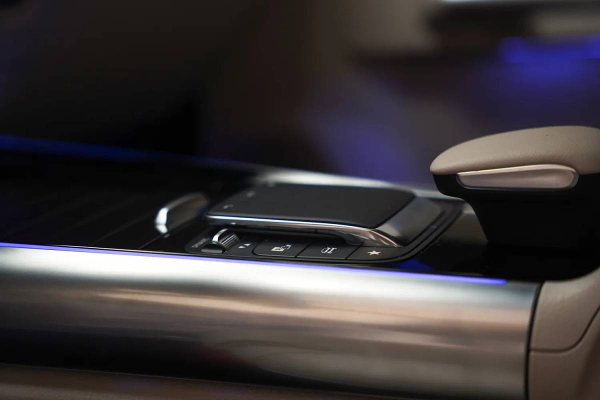 Mercedes-Benz EQA Mercedes-Benz EQA 250 Luxury Line 3-Fase [ Panoramadak Navi Camera Apple / Android leder Widescreen ]