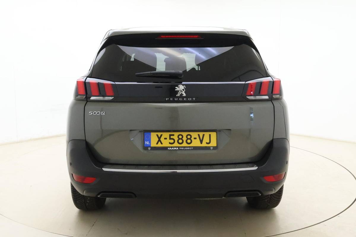 Peugeot 5008 Peugeot 5008 1.2 PureTech GT-Line | Apple carplay/Android auto | Automatische airco | Cruise control | Lichtmetalen velgen 19” | Navigatie |