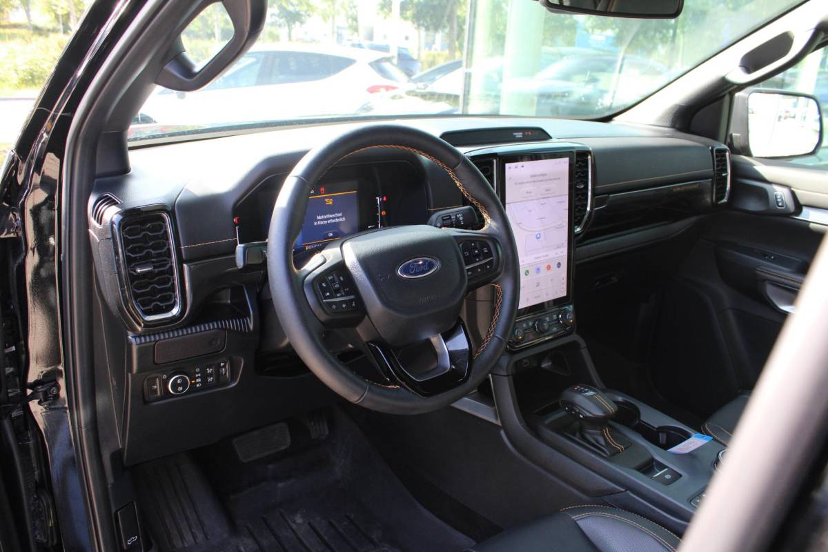 Ford Ranger Ford Ranger 2.0 Double Cab EcoBlue Wildtrak 204pk | Trekhaak | 360 graden camera | Rollertop Elektrisch | Stoelverwarming | Adaptive Cruise Control