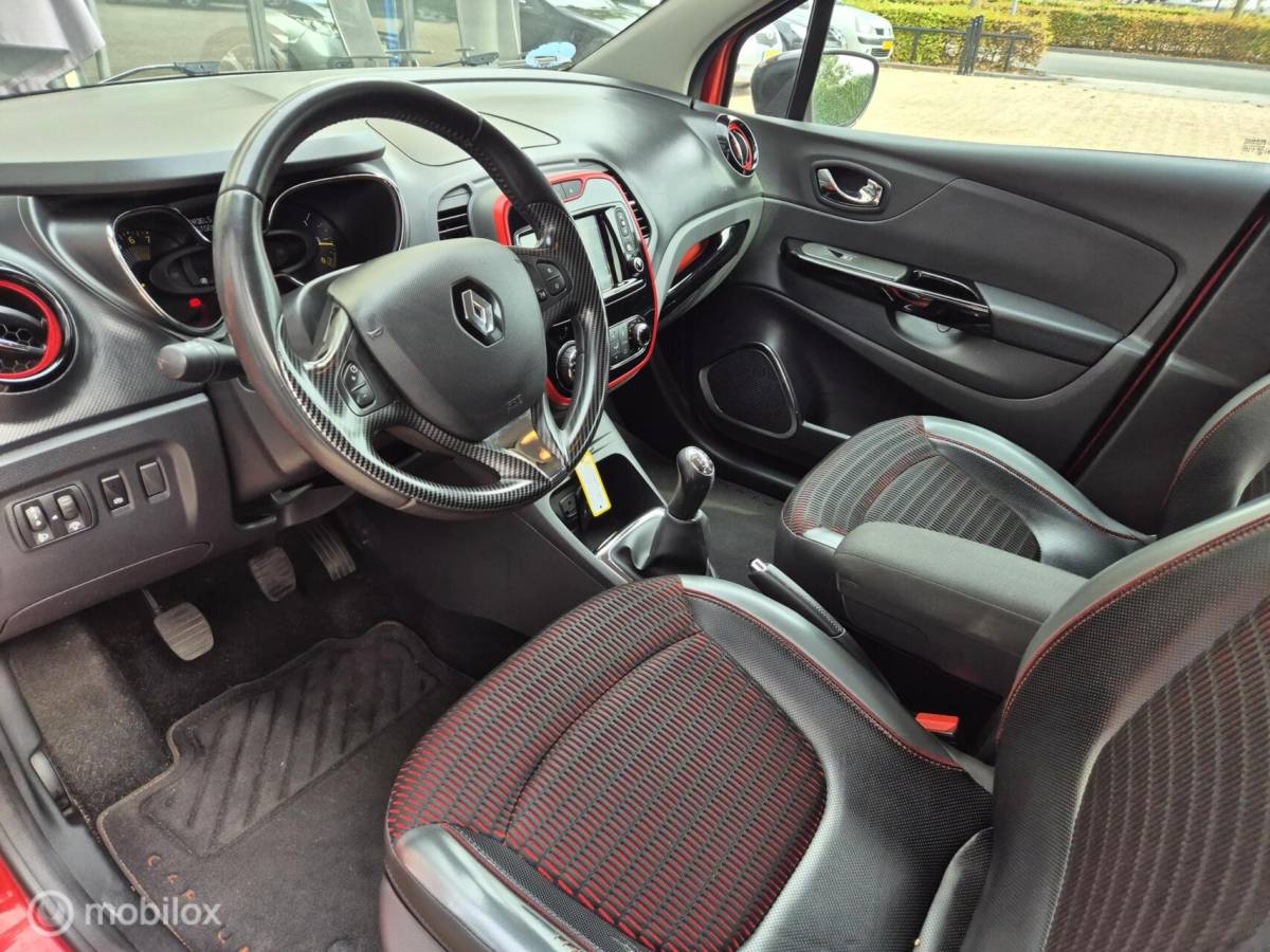 Renault Captur Renault Captur 0.9 Helly Hansen DEALERONDERHOUDEN NAP