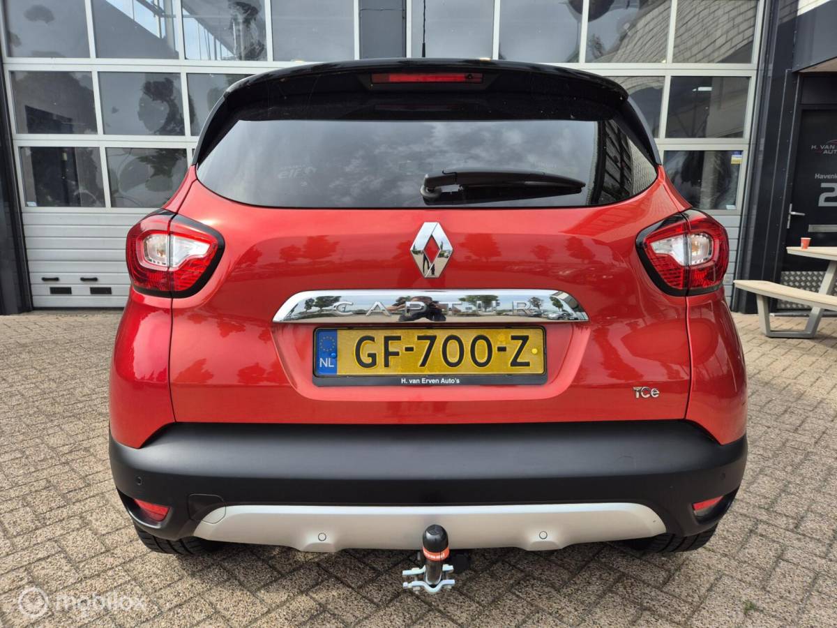 Renault Captur Renault Captur 0.9 Helly Hansen DEALERONDERHOUDEN NAP