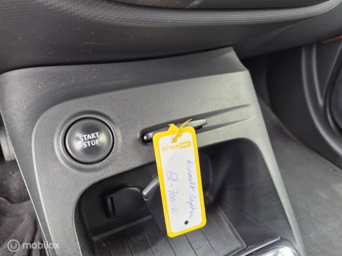 Renault Captur Renault Captur 0.9 Helly Hansen DEALERONDERHOUDEN NAP