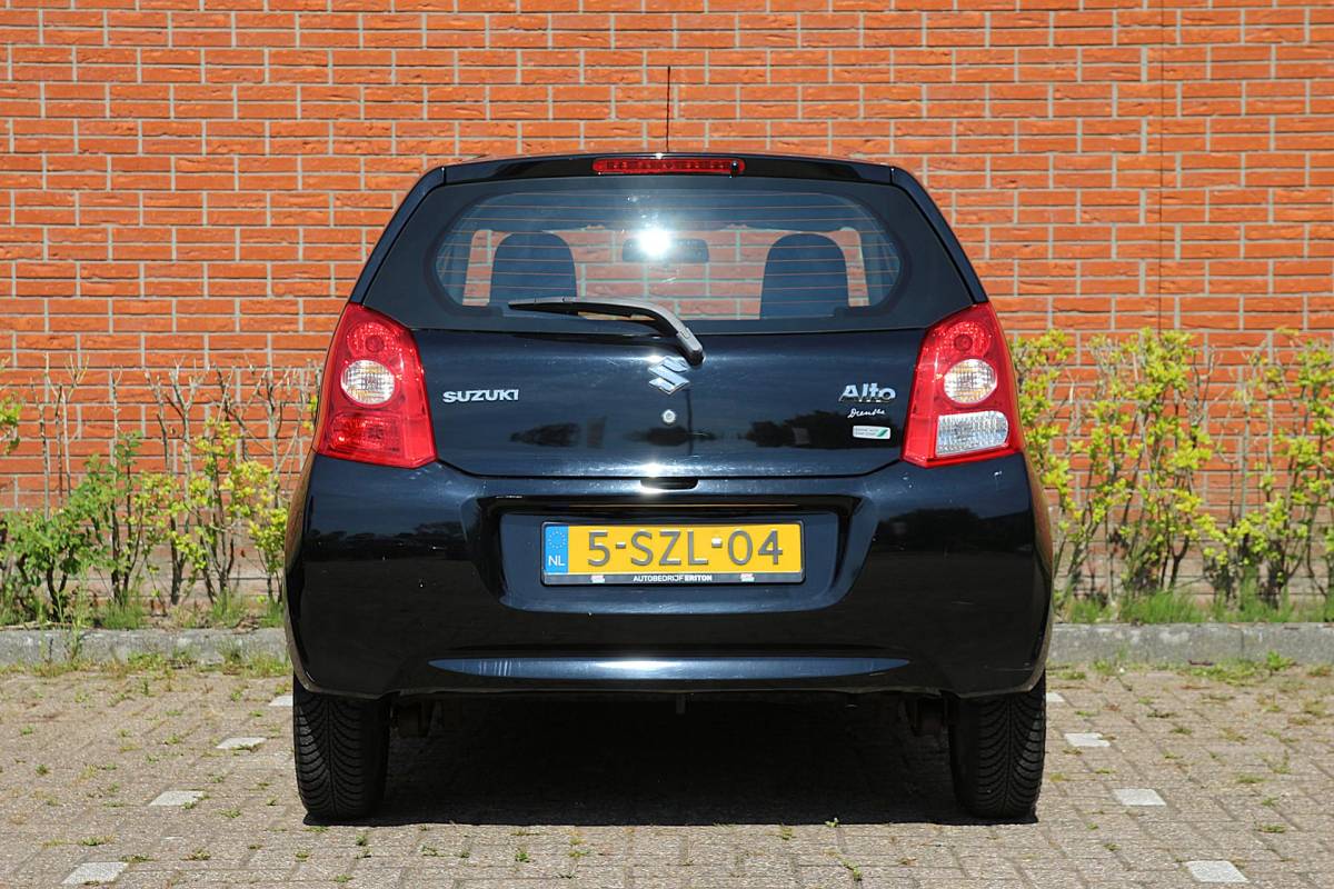 Suzuki Alto Suzuki Alto 1.0 68pk Exclusive EASSS *UNIEKE KM.STAND!* | NL-auto | Unieke km.stand! | Airco | Centr. deurvergr. | Elek. ramen | Stuurbekrachtiging |