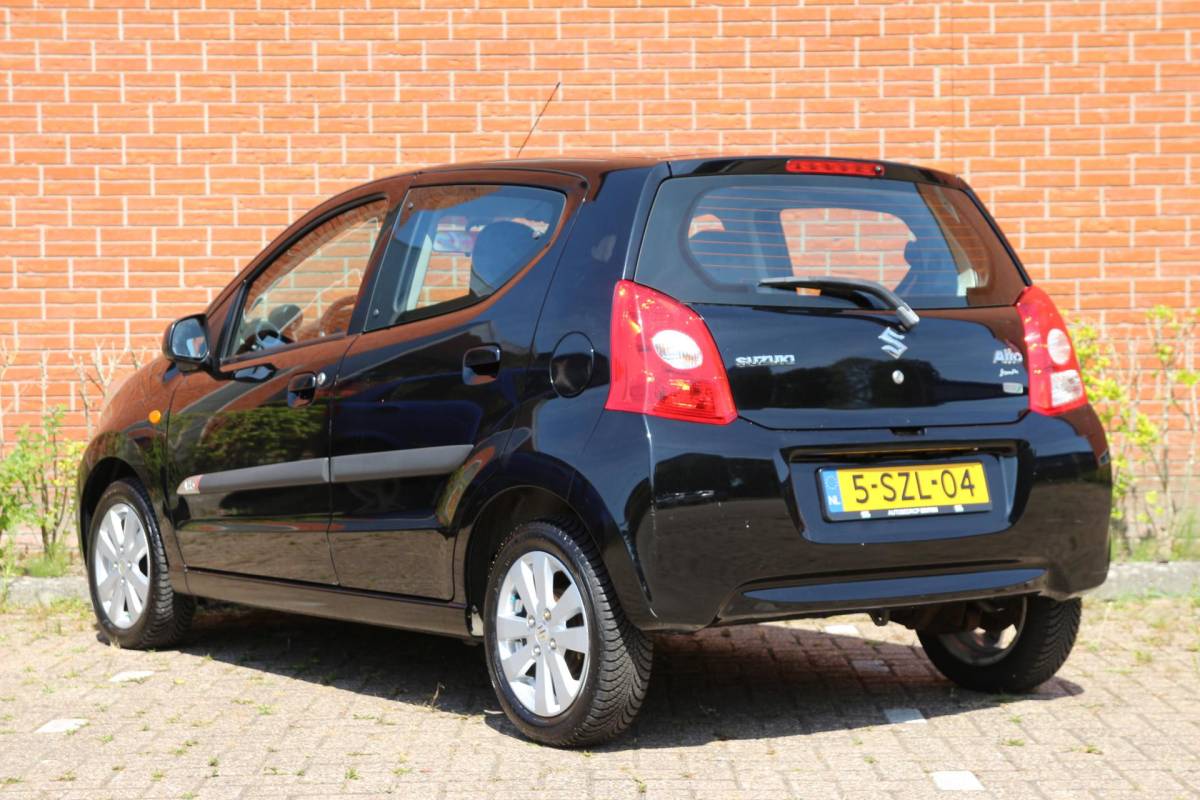 Suzuki Alto Suzuki Alto 1.0 68pk Exclusive EASSS *UNIEKE KM.STAND!* | NL-auto | Unieke km.stand! | Airco | Centr. deurvergr. | Elek. ramen | Stuurbekrachtiging |