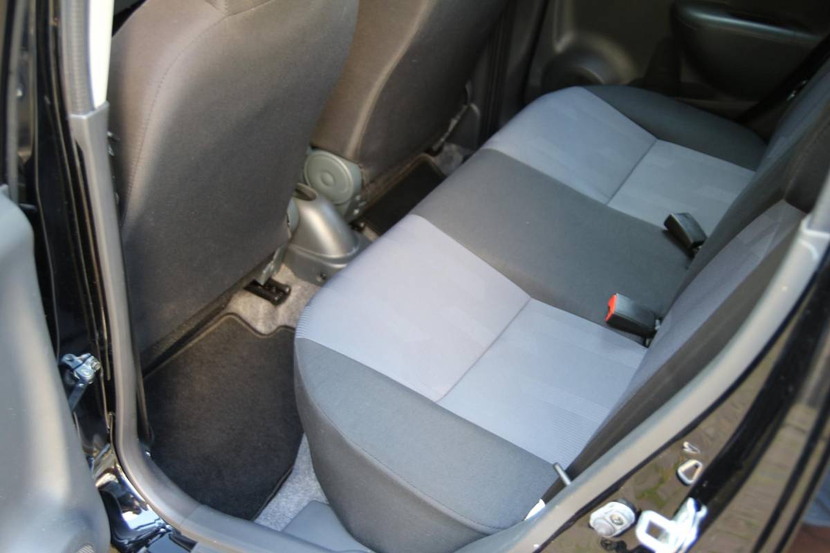 Suzuki Alto Suzuki Alto 1.0 68pk Exclusive EASSS *UNIEKE KM.STAND!* | NL-auto | Unieke km.stand! | Airco | Centr. deurvergr. | Elek. ramen | Stuurbekrachtiging |