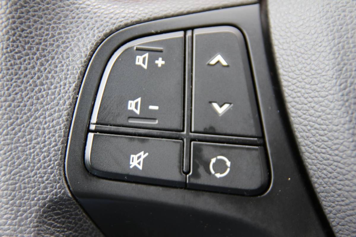 Hyundai i10 Hyundai i10 1.0i i-Motion 67pk Comfort | NL-auto | 5 deuren | Climate control | Cruise control |  Centr. deurvergr. | Elek. ramen | Radio | Stuurbekrachtiging |
