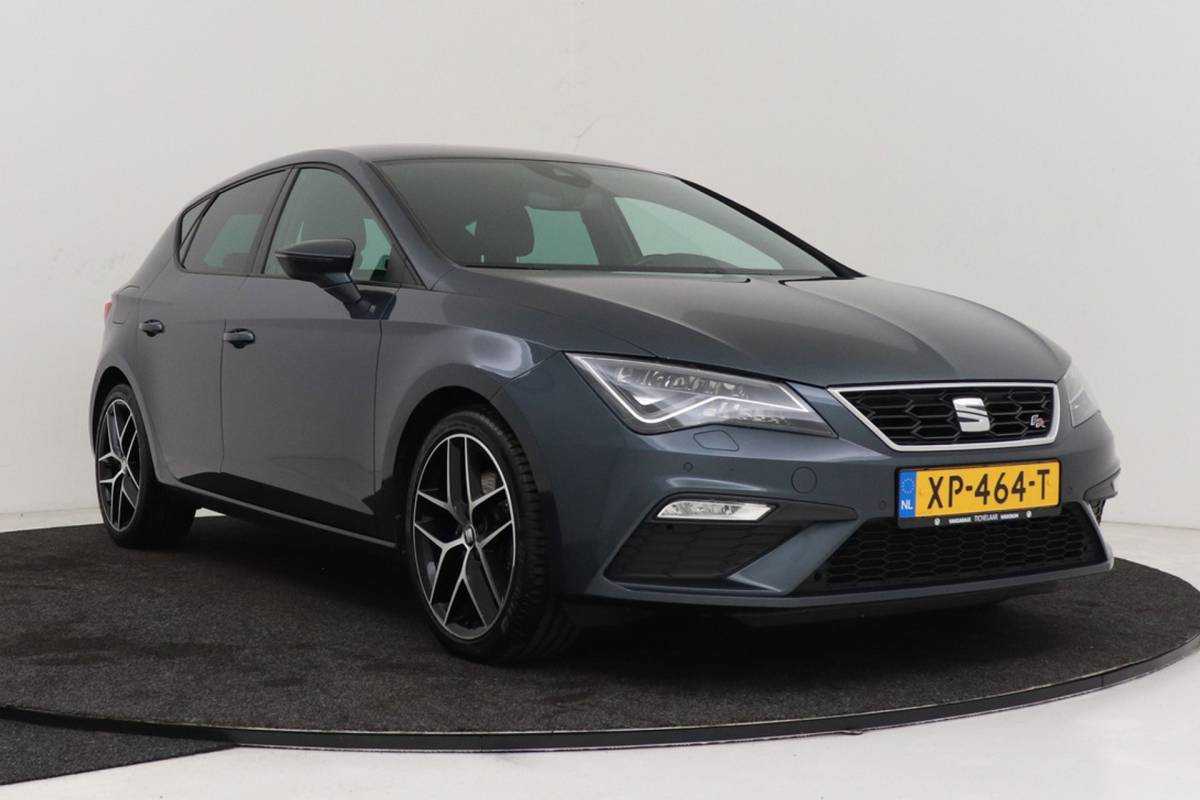 SEAT Leon Seat Leon 1.5 TSI FR Business Intense | CarPlay | Stoelverwarming | Digital Cockpit | Camera |