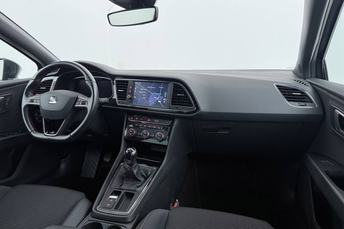 SEAT Leon Seat Leon 1.5 TSI FR Business Intense | CarPlay | Stoelverwarming | Digital Cockpit | Camera |