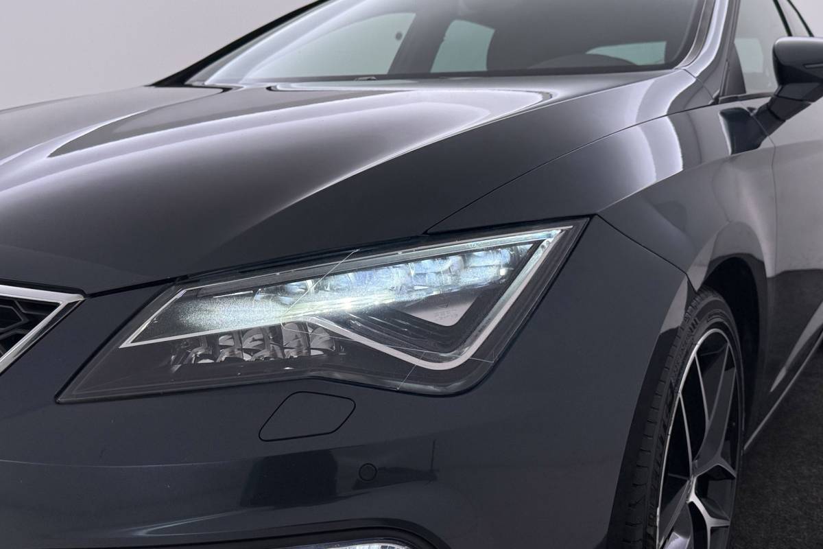 SEAT Leon Seat Leon 1.5 TSI FR Business Intense | CarPlay | Stoelverwarming | Digital Cockpit | Camera |