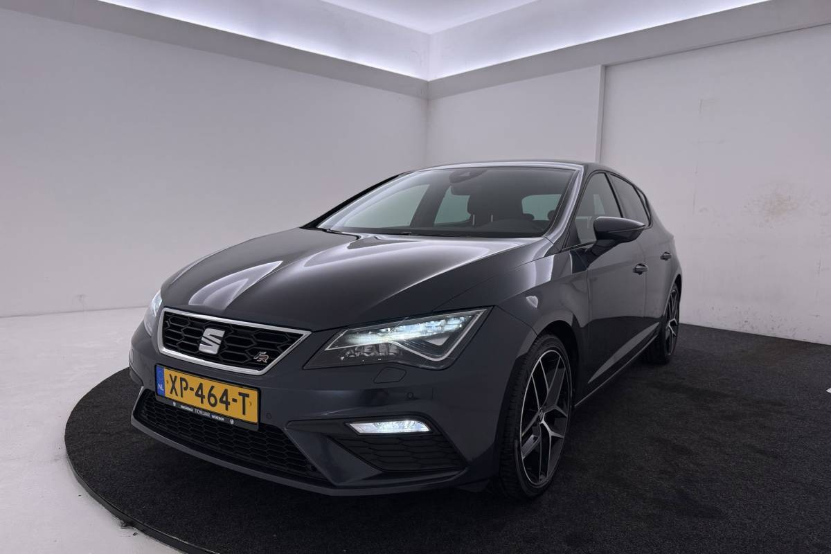 SEAT Leon Seat Leon 1.5 TSI FR Business Intense | CarPlay | Stoelverwarming | Digital Cockpit | Camera |