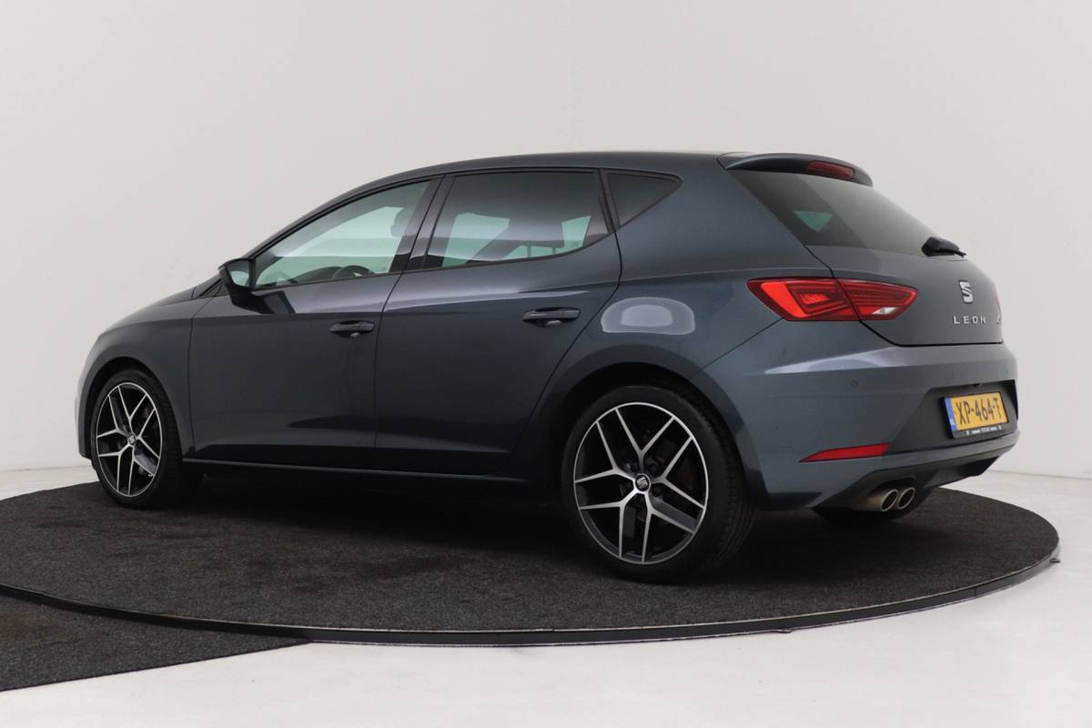 SEAT Leon Seat Leon 1.5 TSI FR Business Intense | CarPlay | Stoelverwarming | Digital Cockpit | Camera |
