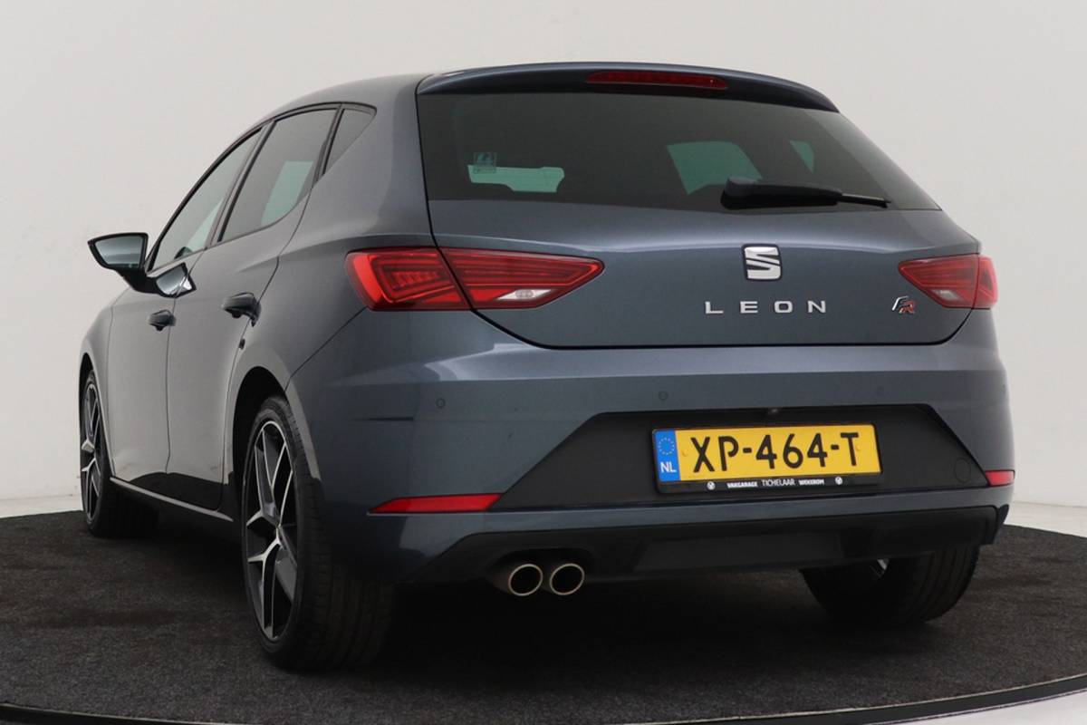 SEAT Leon Seat Leon 1.5 TSI FR Business Intense | CarPlay | Stoelverwarming | Digital Cockpit | Camera |