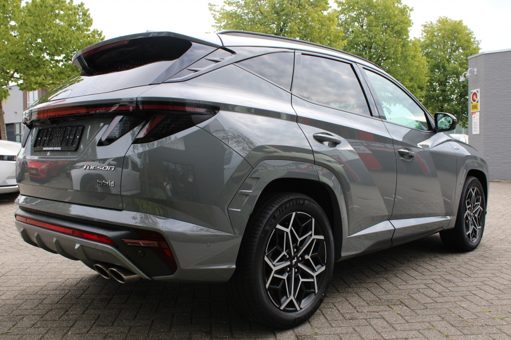 Hyundai Tucson Hyundai Tucson 1.6 T-GDI HEV N Line Sky 4X4 230PK! Full Option! “RIJKLAARPRIJS”