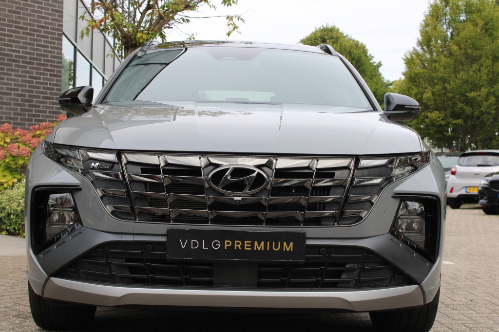 Hyundai Tucson Hyundai Tucson 1.6 T-GDI HEV N Line Sky 4X4 230PK! Full Option! “RIJKLAARPRIJS”