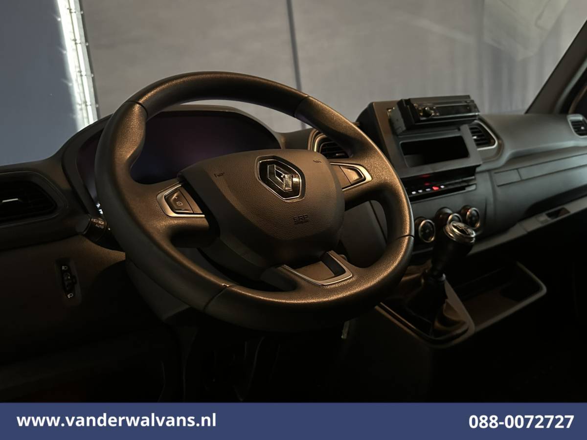 Renault Master Renault Master 2.3 dCi 164pk Bakwagen 230cm Hoog Laadklep Zijdeur Euro6 Airco | Camera | Cruisecontrol Bijrijdersbank