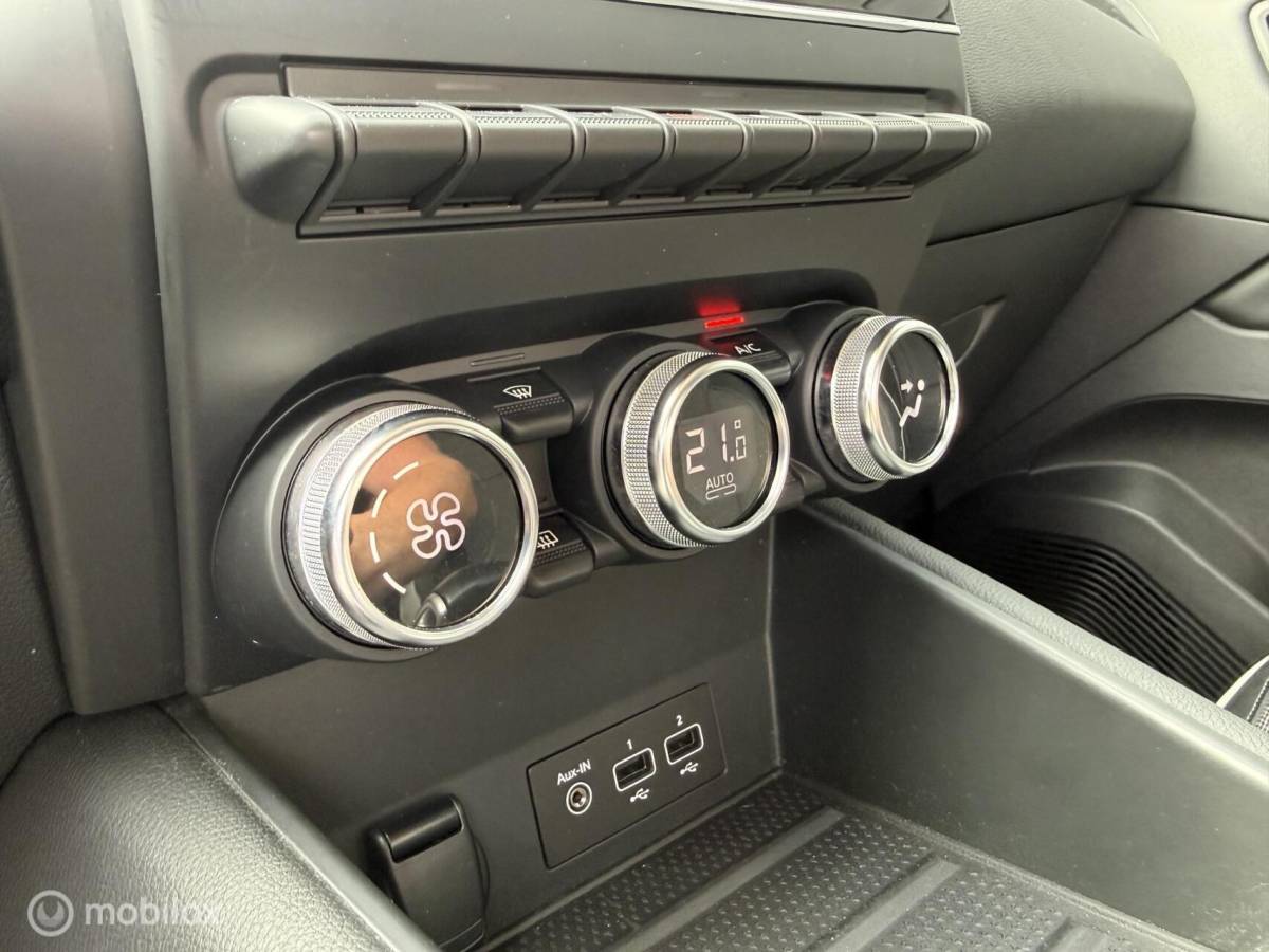 Renault Captur Renault Captur 1.6 E-Tech Plug-in Hybrid 160 Intens Black Pack