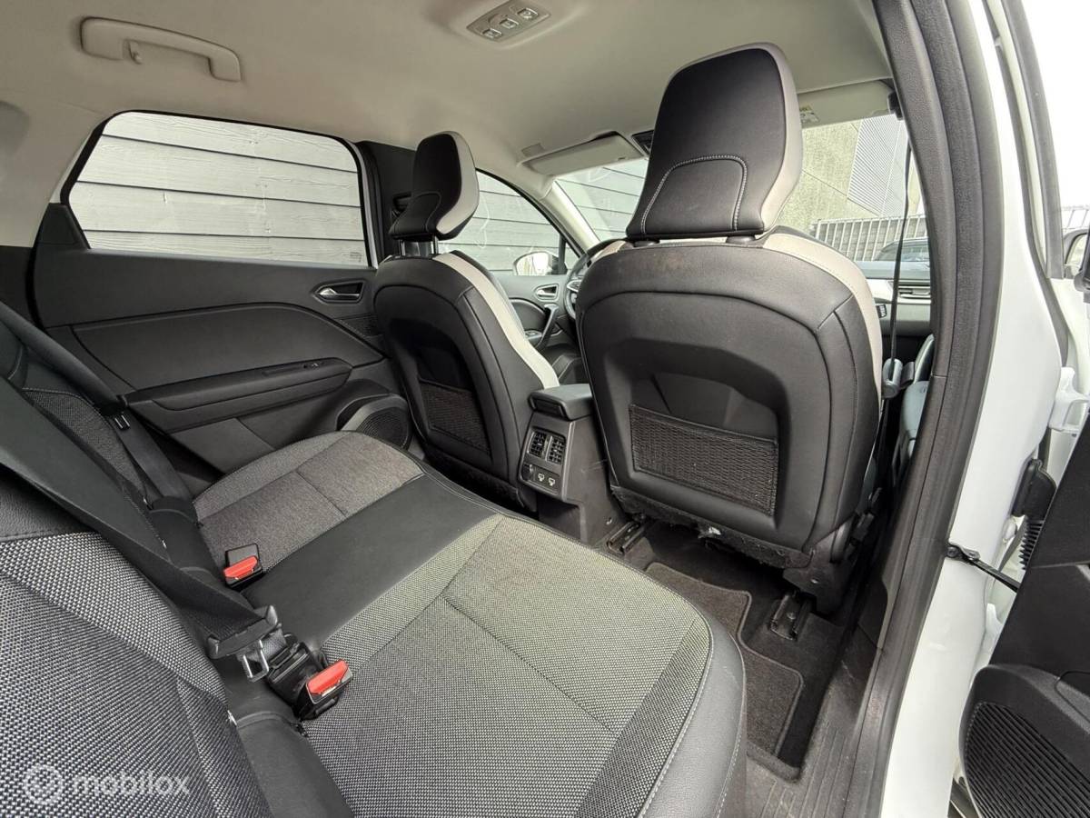 Renault Captur Renault Captur 1.6 E-Tech Plug-in Hybrid 160 Intens Black Pack