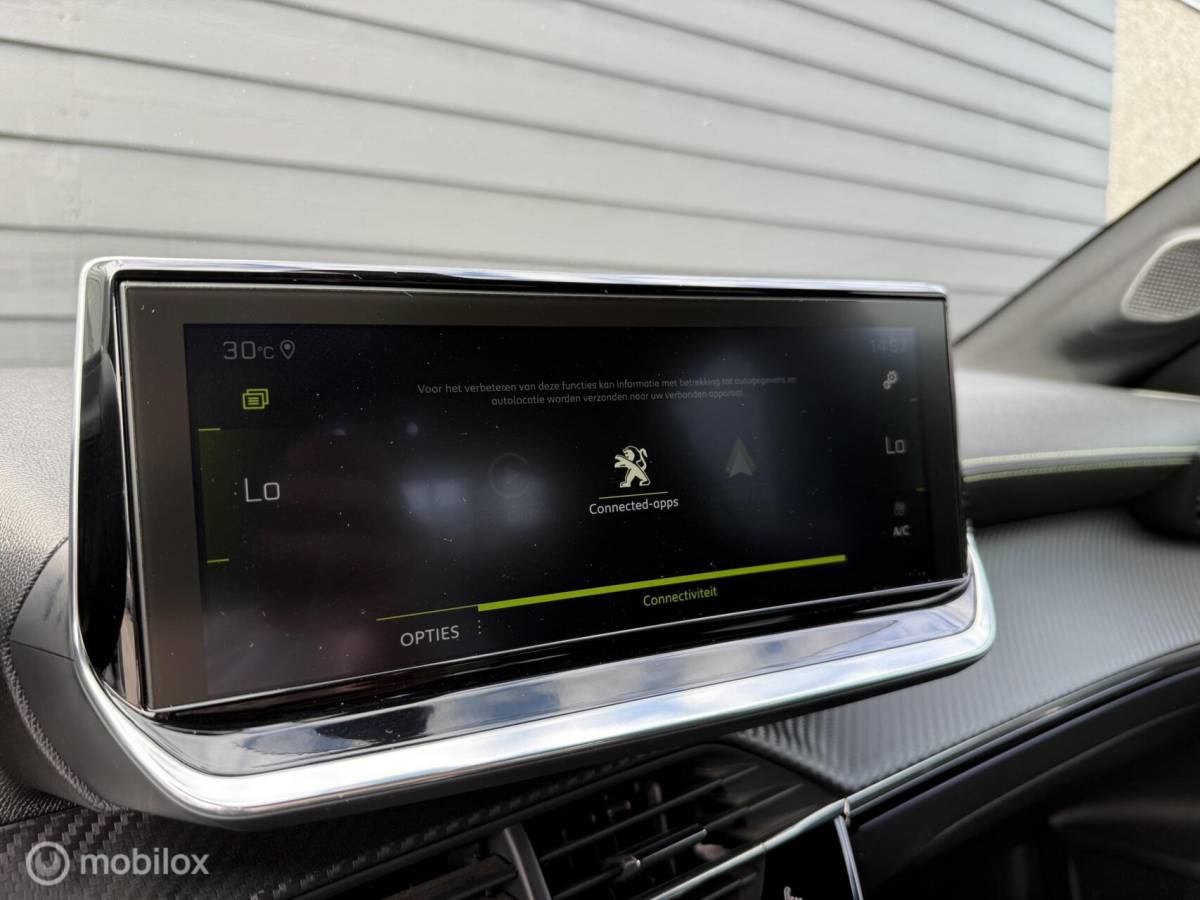 Peugeot 208 Peugeot 208 1.2 PureTech GT Line 130Pk Carplay/Winterpakket