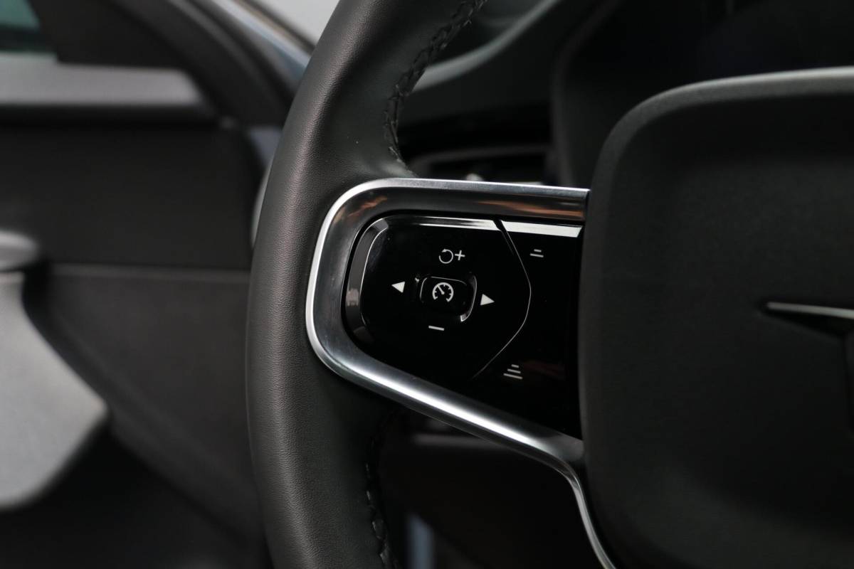 Polestar 2 Polestar 2 Standard Range Single Motor 63kWh AppleCarplay Memory Sportzetels Camera Lmv Led 39000KM BJ2023