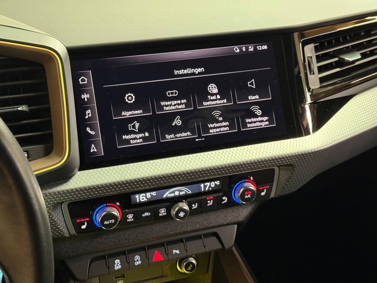 Audi A1 Sportback Audi A1 Sportback 35 TFSI Pro Line S | Camera | Stoelverwarming | Carplay | Led | Parkeersensoren | S Line | B&O