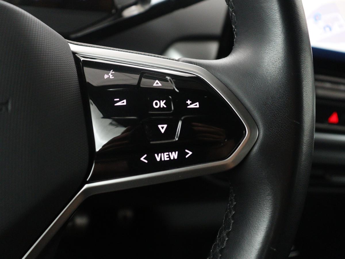 Volkswagen ID.4 Volkswagen ID.4 Pro 77 kWh | SOH 95,4% | Adaptive cruise | Lane assist | Stuur/stoelverwarming | Climate control | Sfeerverlichting | Carplay | Park assist | 20″ velgen