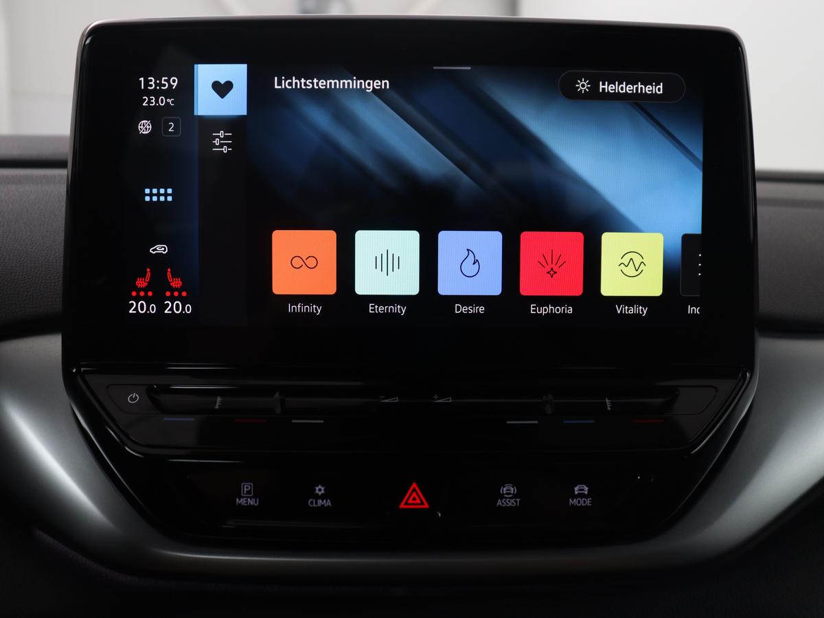 Volkswagen ID.4 Volkswagen ID.4 Pro 77 kWh | SOH 95,4% | Adaptive cruise | Lane assist | Stuur/stoelverwarming | Climate control | Sfeerverlichting | Carplay | Park assist | 20″ velgen