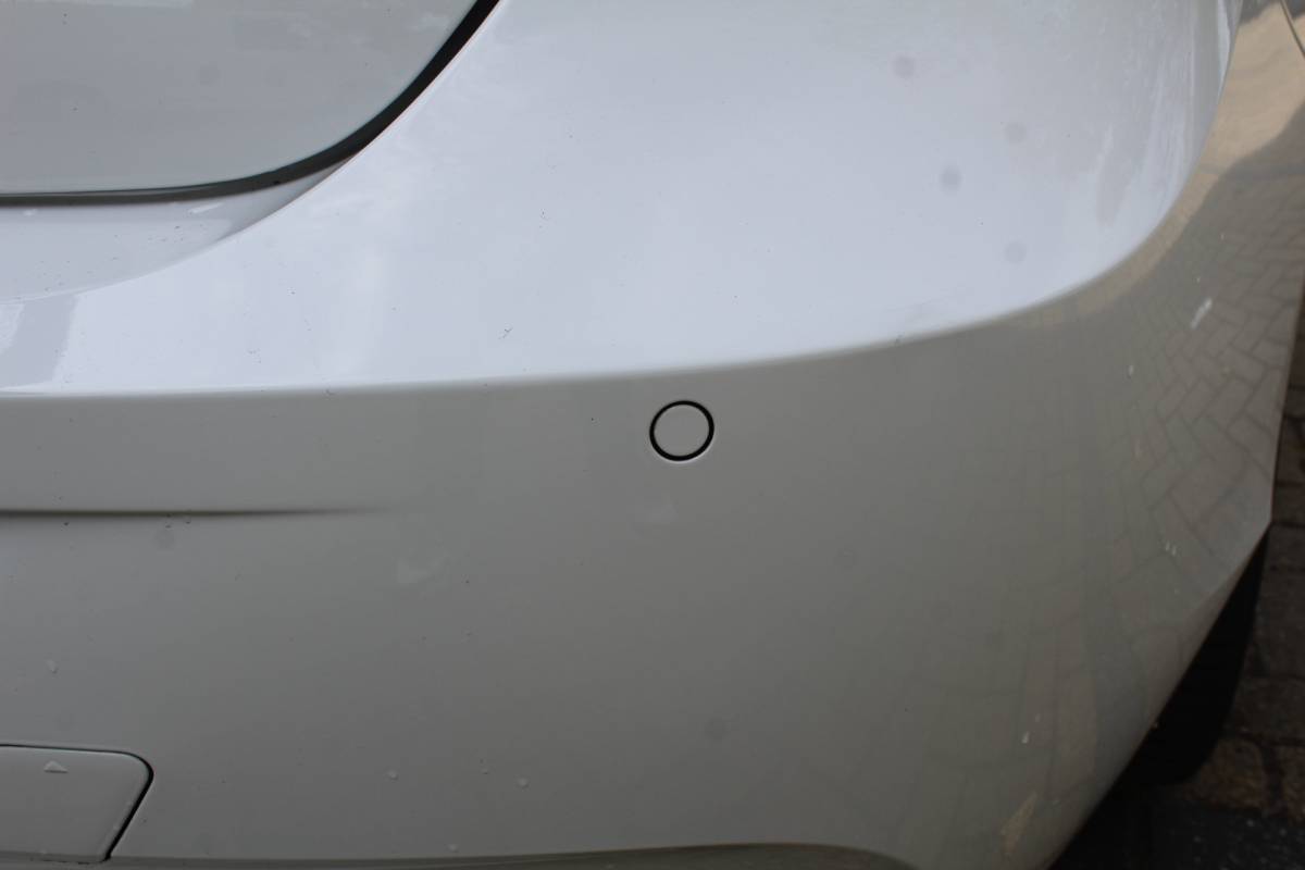 BMW 1 Serie BMW 1-serie 114i EDE Executive | Cruise controle | Parkeersensoren | Keyless start | Climate controle | Apple CarPlay/Android Auto | Angel eye LED Koplampen | 17 Inch Monaco velgen | Getinte ramen | Maxton design spoilers | Navigatie | Origineel NL Auto | NAP |