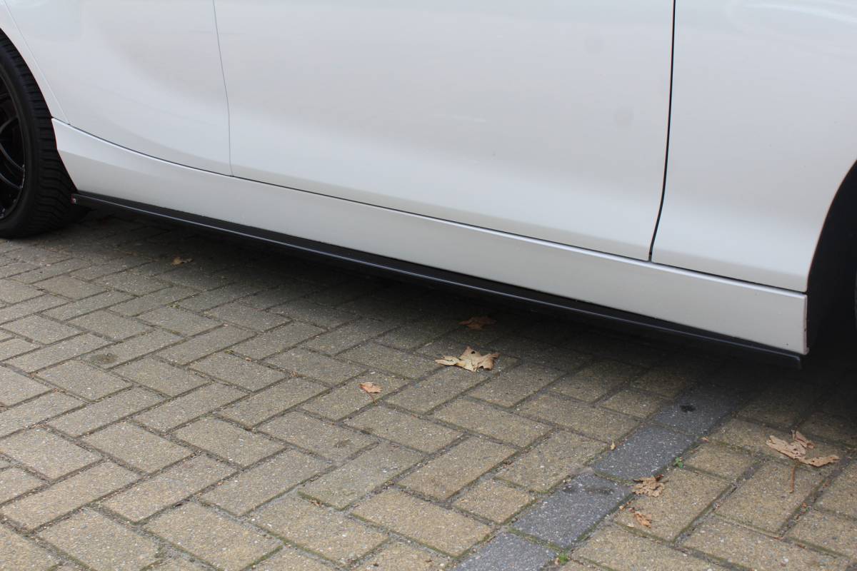 BMW 1 Serie BMW 1-serie 114i EDE Executive | Cruise controle | Parkeersensoren | Keyless start | Climate controle | Apple CarPlay/Android Auto | Angel eye LED Koplampen | 17 Inch Monaco velgen | Getinte ramen | Maxton design spoilers | Navigatie | Origineel NL Auto | NAP |