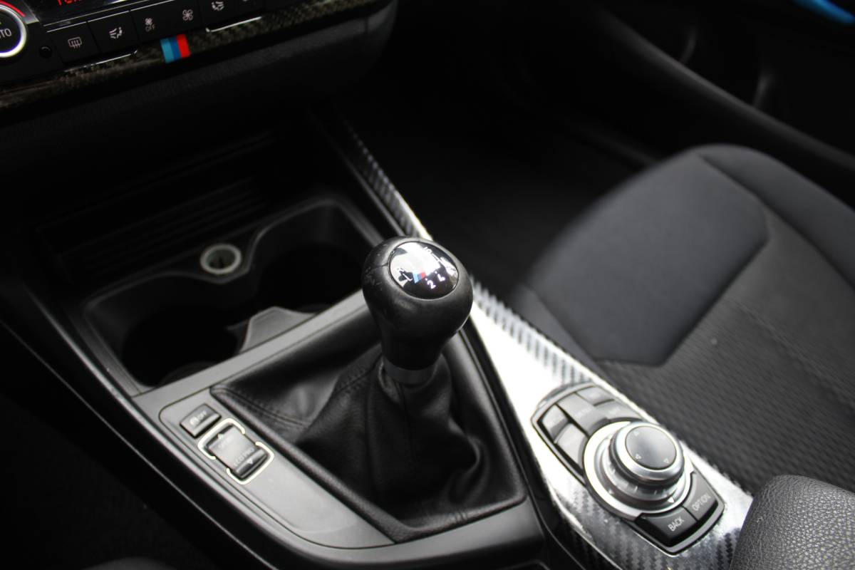 BMW 1 Serie BMW 1-serie 114i EDE Executive | Cruise controle | Parkeersensoren | Keyless start | Climate controle | Apple CarPlay/Android Auto | Angel eye LED Koplampen | 17 Inch Monaco velgen | Getinte ramen | Maxton design spoilers | Navigatie | Origineel NL Auto | NAP |