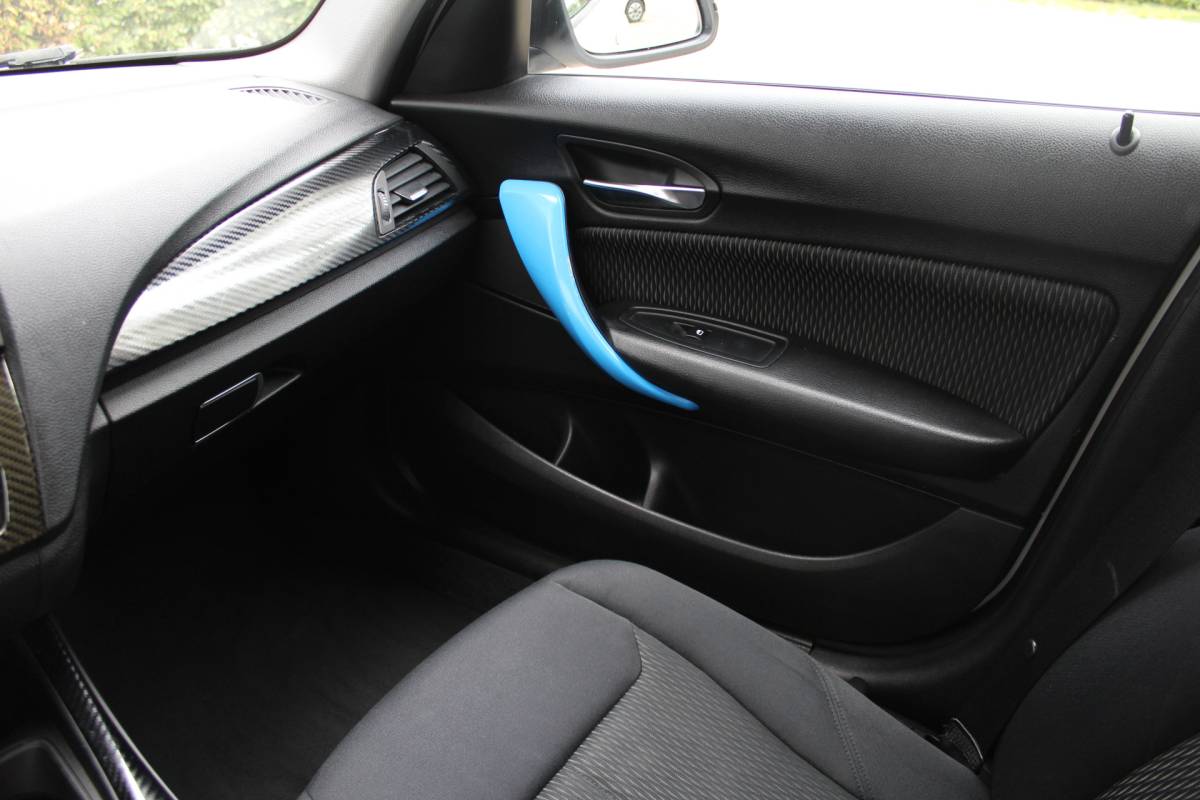 BMW 1 Serie BMW 1-serie 114i EDE Executive | Cruise controle | Parkeersensoren | Keyless start | Climate controle | Apple CarPlay/Android Auto | Angel eye LED Koplampen | 17 Inch Monaco velgen | Getinte ramen | Maxton design spoilers | Navigatie | Origineel NL Auto | NAP |