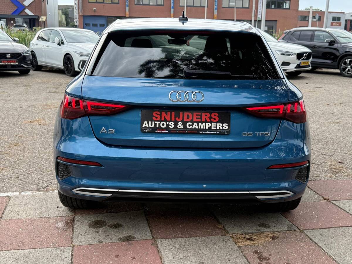 Audi A3 Audi A3 Sportback 35 TFSI Pro Line met leder interieur