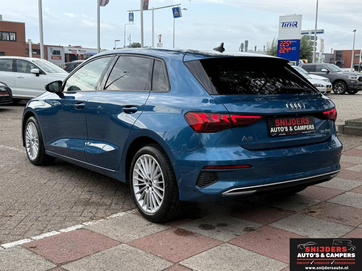 Audi A3 Audi A3 Sportback 35 TFSI Pro Line met leder interieur